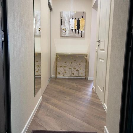 Stradinya Apartment เวนต์สปิลส์ ภายนอก รูปภาพ