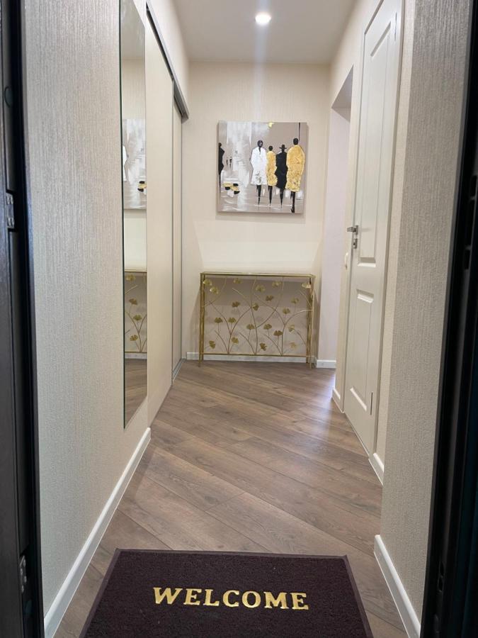 Stradinya Apartment เวนต์สปิลส์ ภายนอก รูปภาพ
