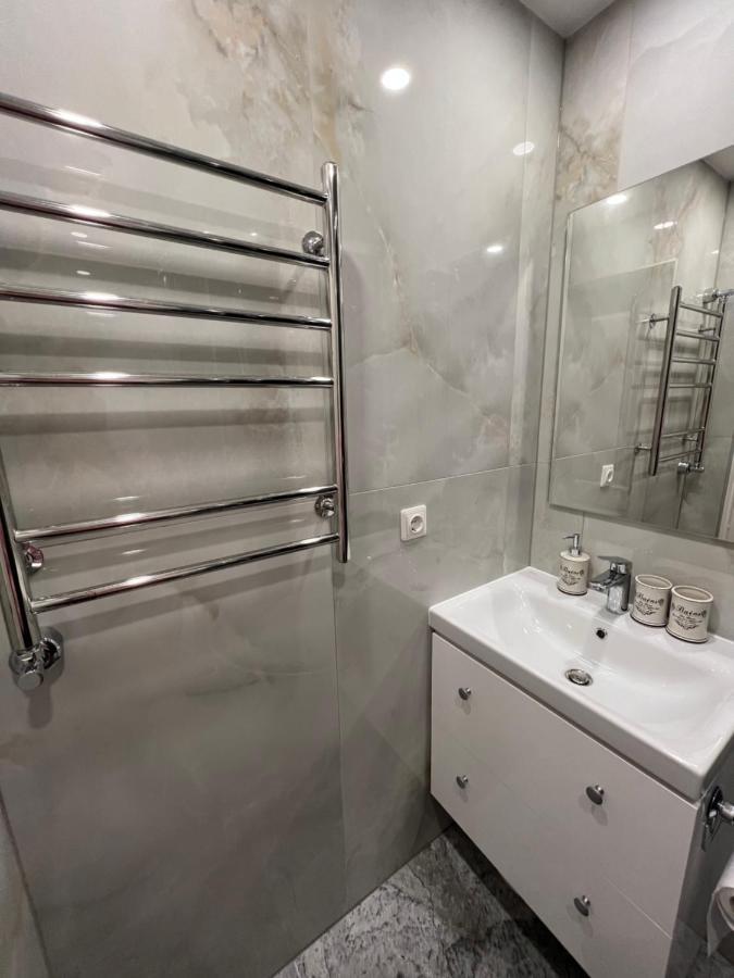 Stradinya Apartment เวนต์สปิลส์ ภายนอก รูปภาพ